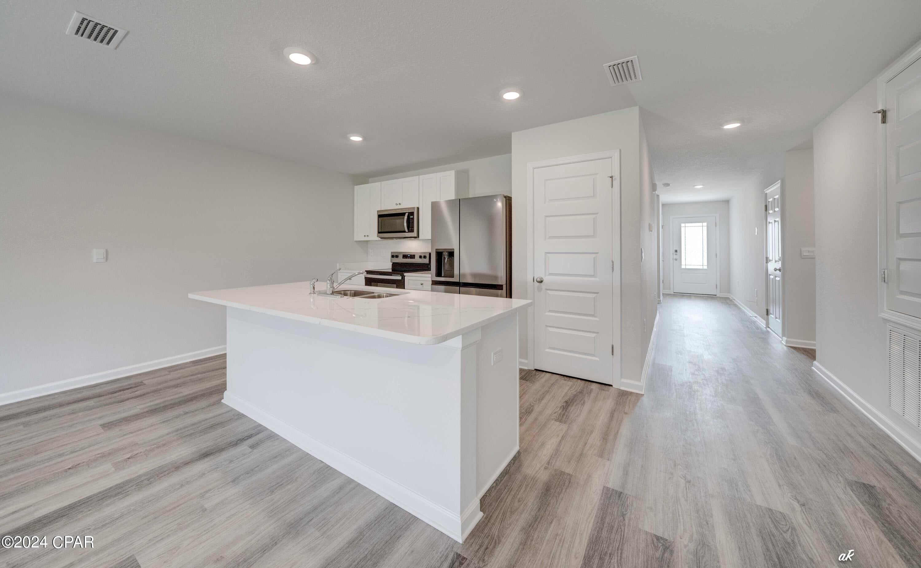 [No Recorded Subdiv] - Residential Lease