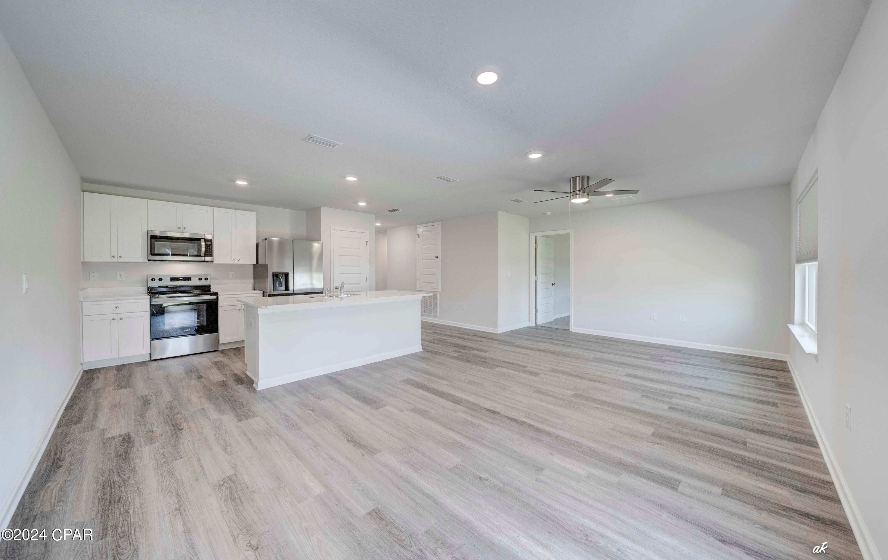 [No Recorded Subdiv] - Residential Lease