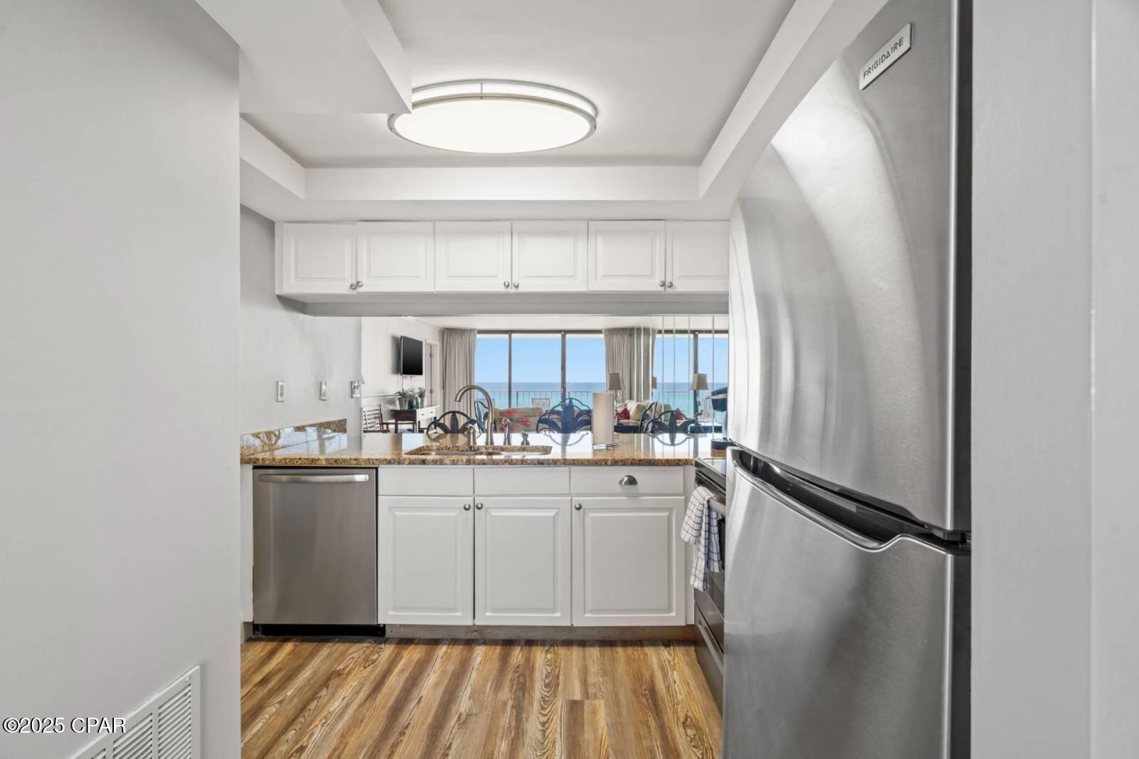 Edgewater Tower II - Residential