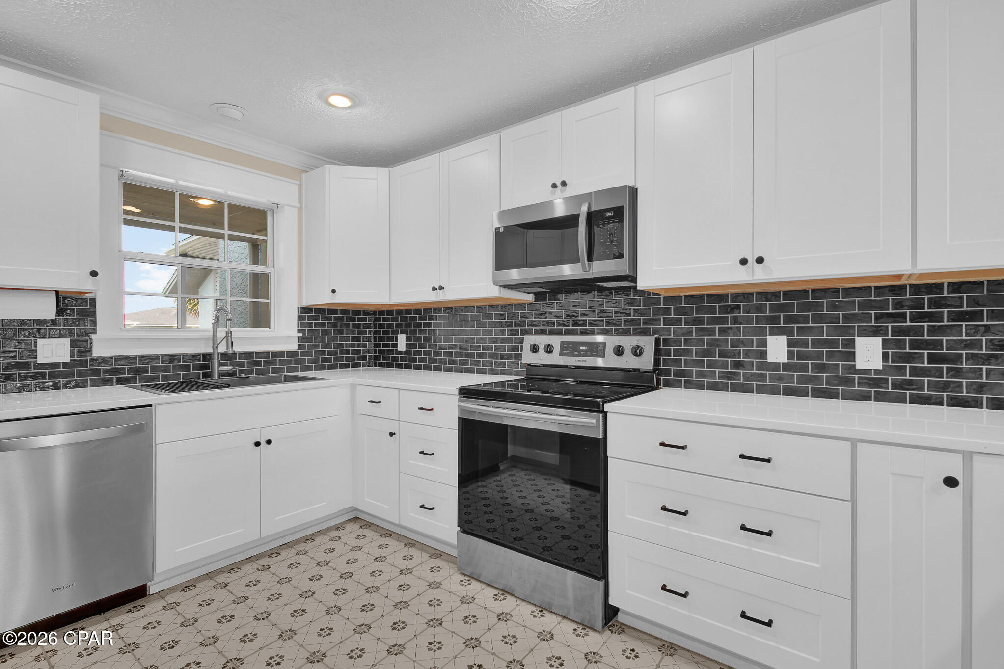 Venetian Villa - Residential Lease