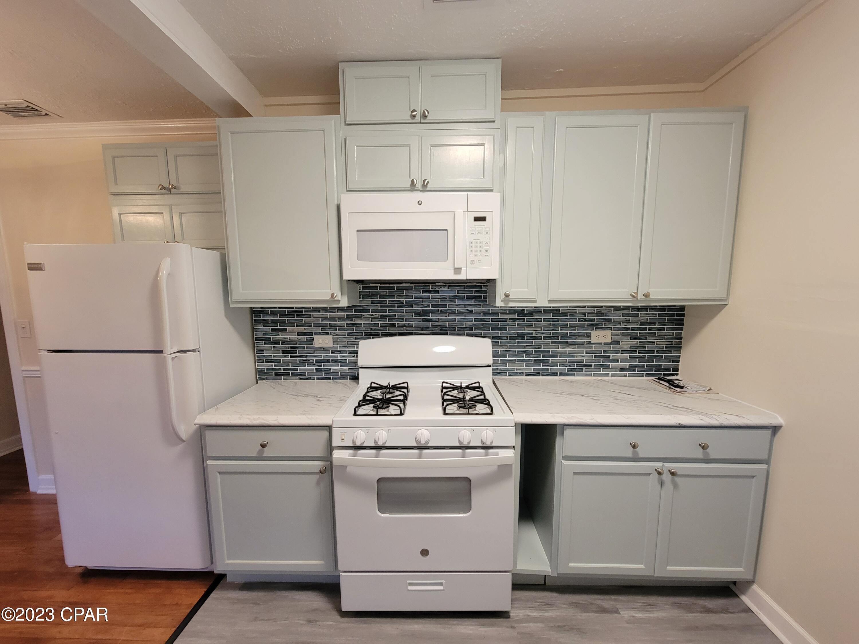 Sudduths 8th Add - Residential Lease