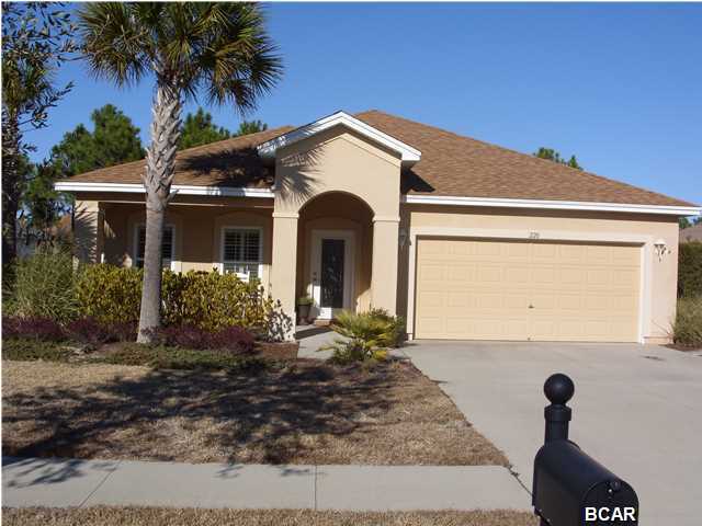 INCLUDES LANDSCAPING.  Great home in Palmetto Trace.  See pictures.   Large 3bd 2bth. This has a normal back yard, not looking at the new commercial development. Middleburg Dr. is a nice street in the newer area of Pier Park, close to the light at Pier Park Dr. Golf Cart down to the beach through Pier Park.