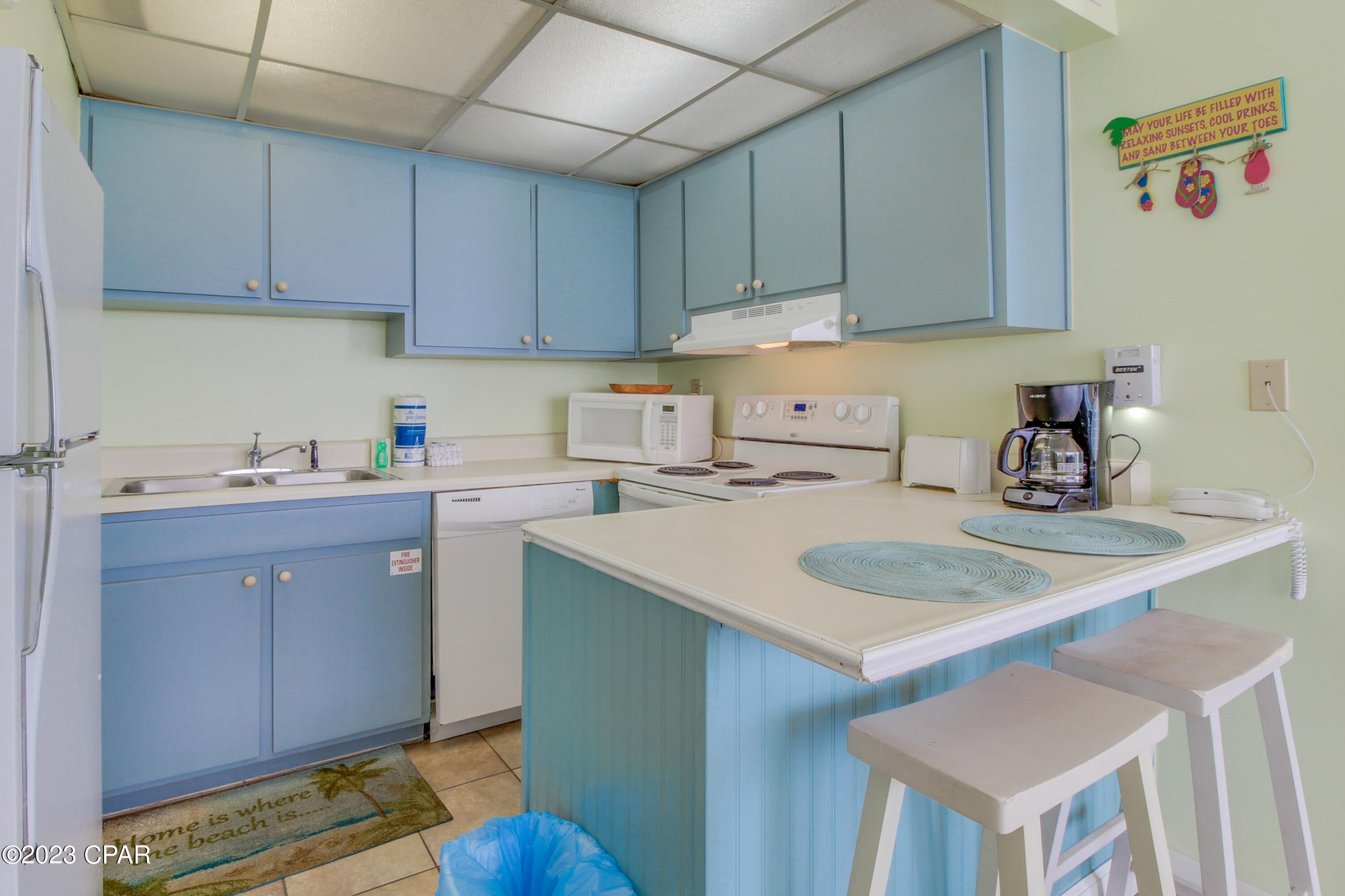 Sunbird Condo - Residential