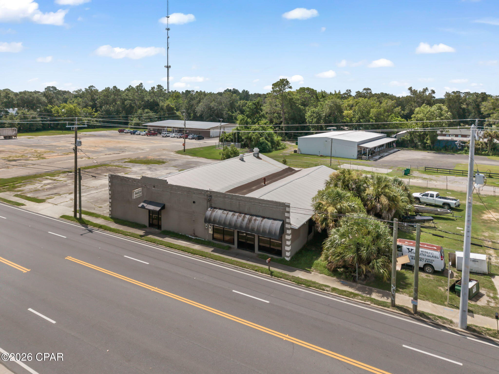 Chipley - Commercial Sale