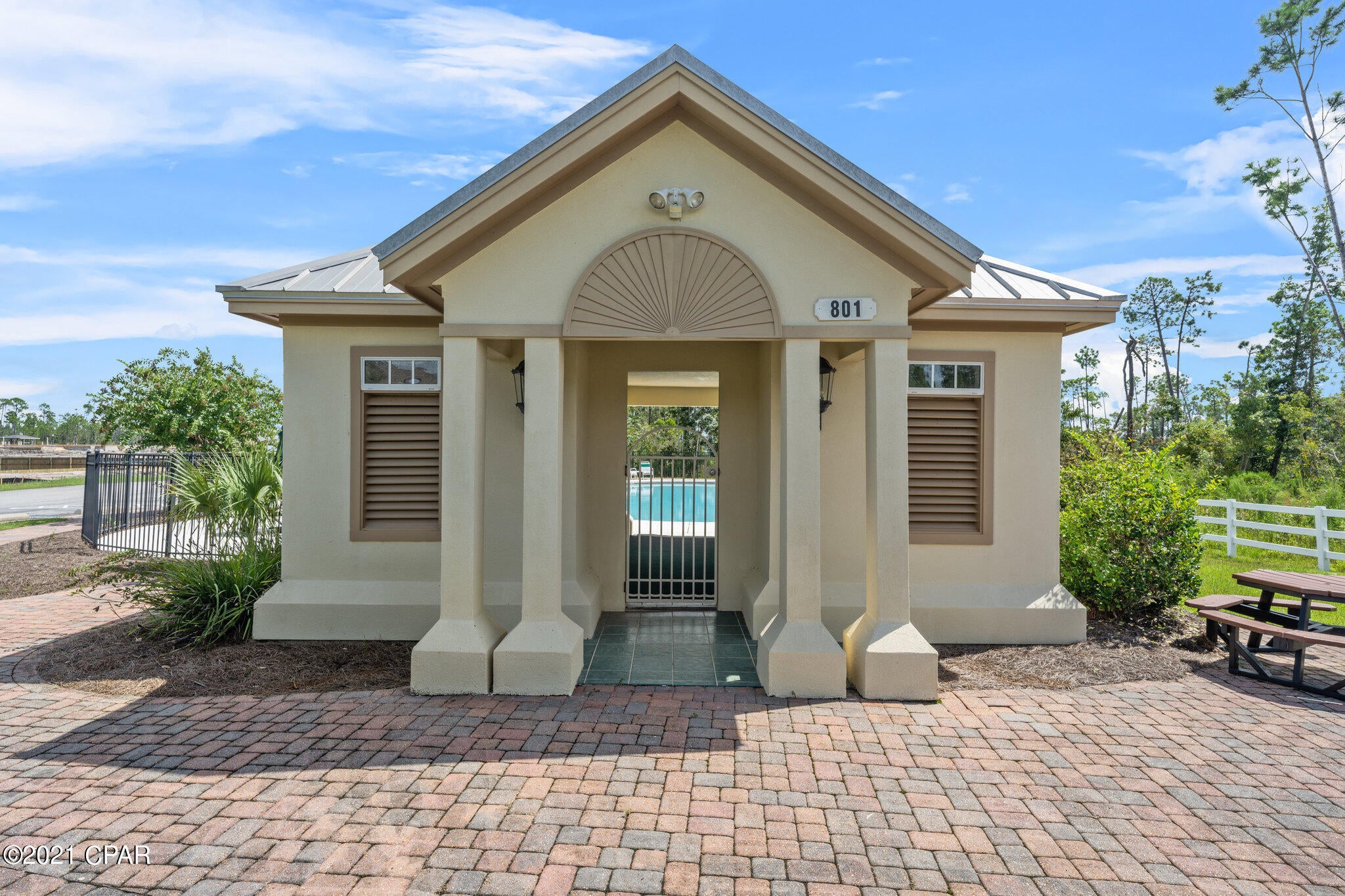 Laird Bayou - Residential