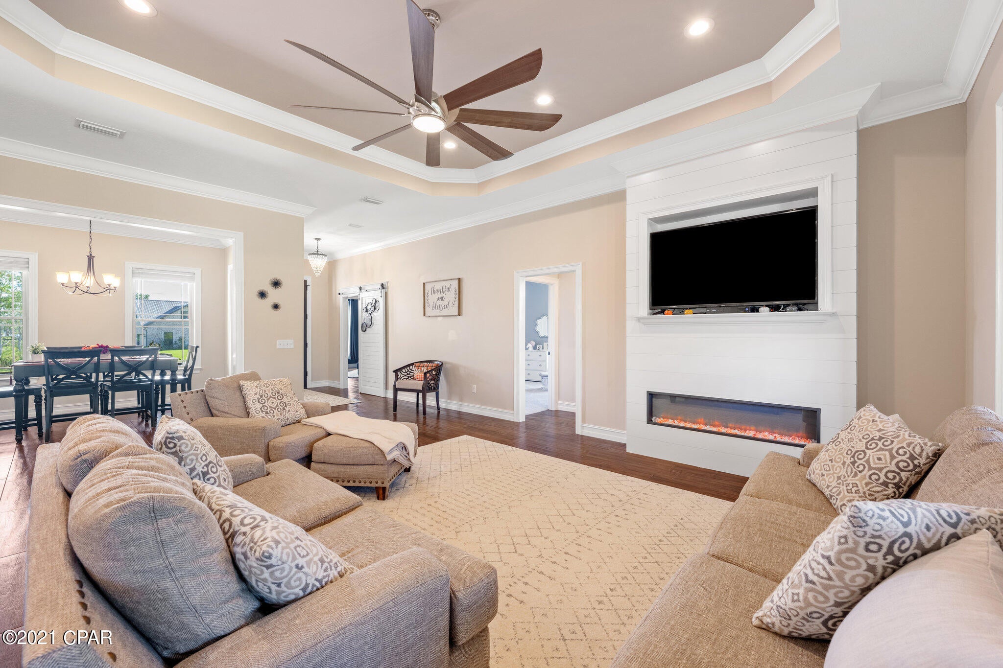 Laird Bayou - Residential