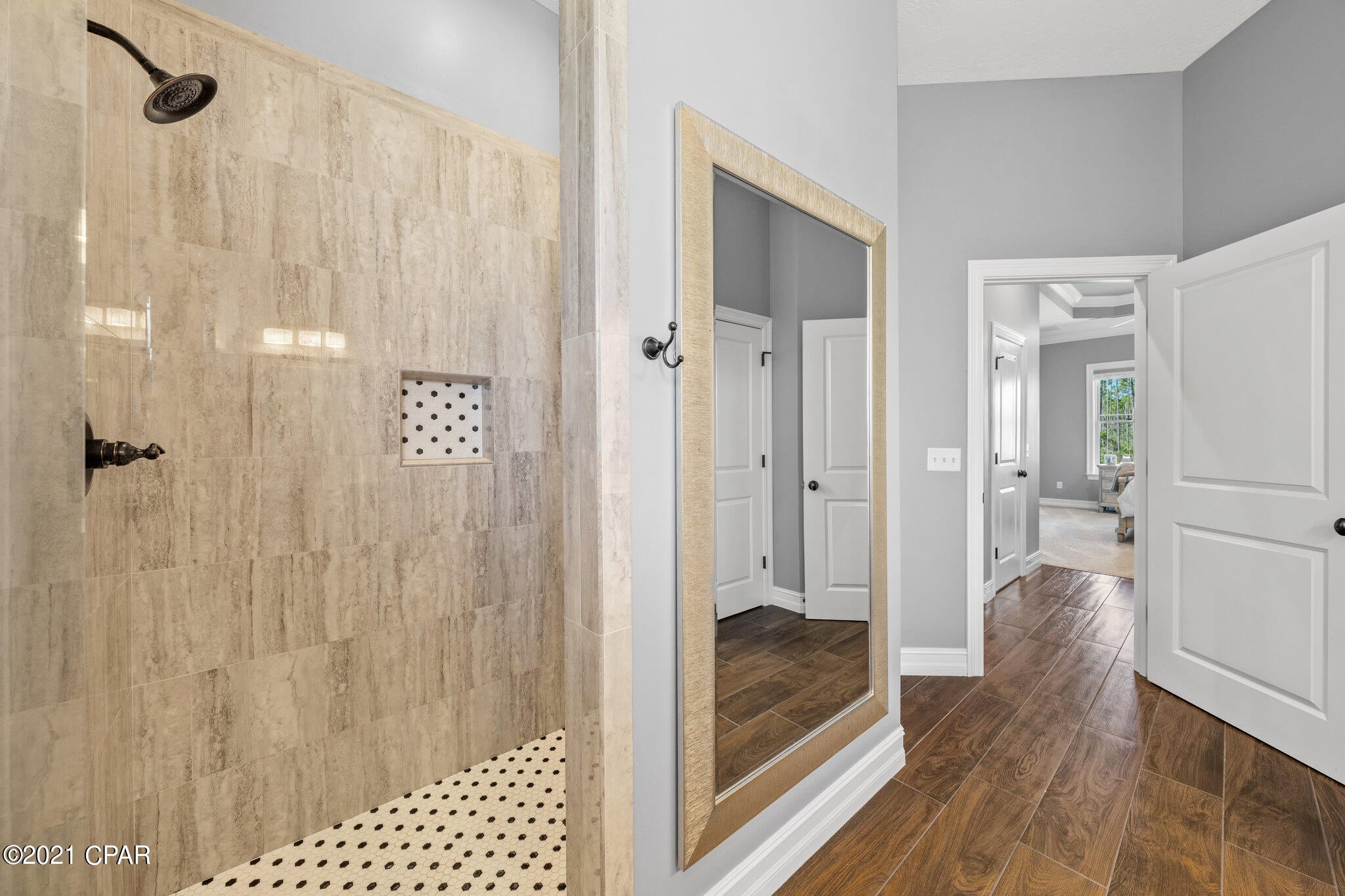 Laird Bayou - Residential