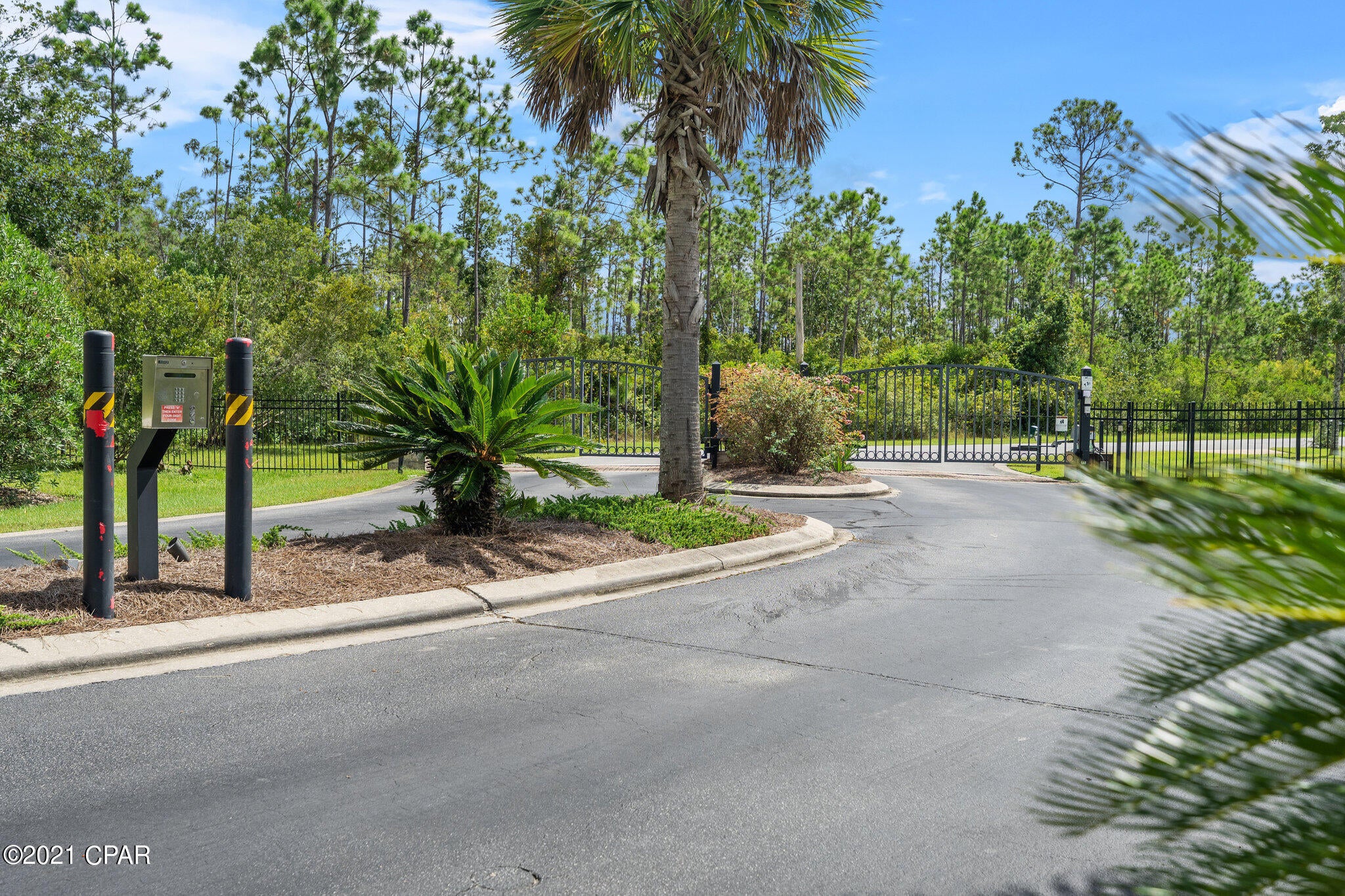 Laird Bayou - Residential