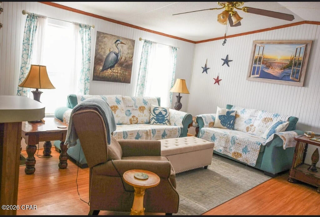 Laguna Beach Estates 8th Add - Residential