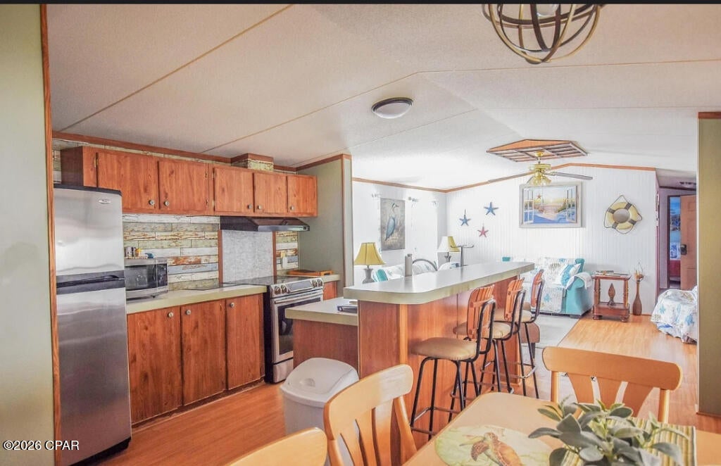 Laguna Beach Estates 8th Add - Residential