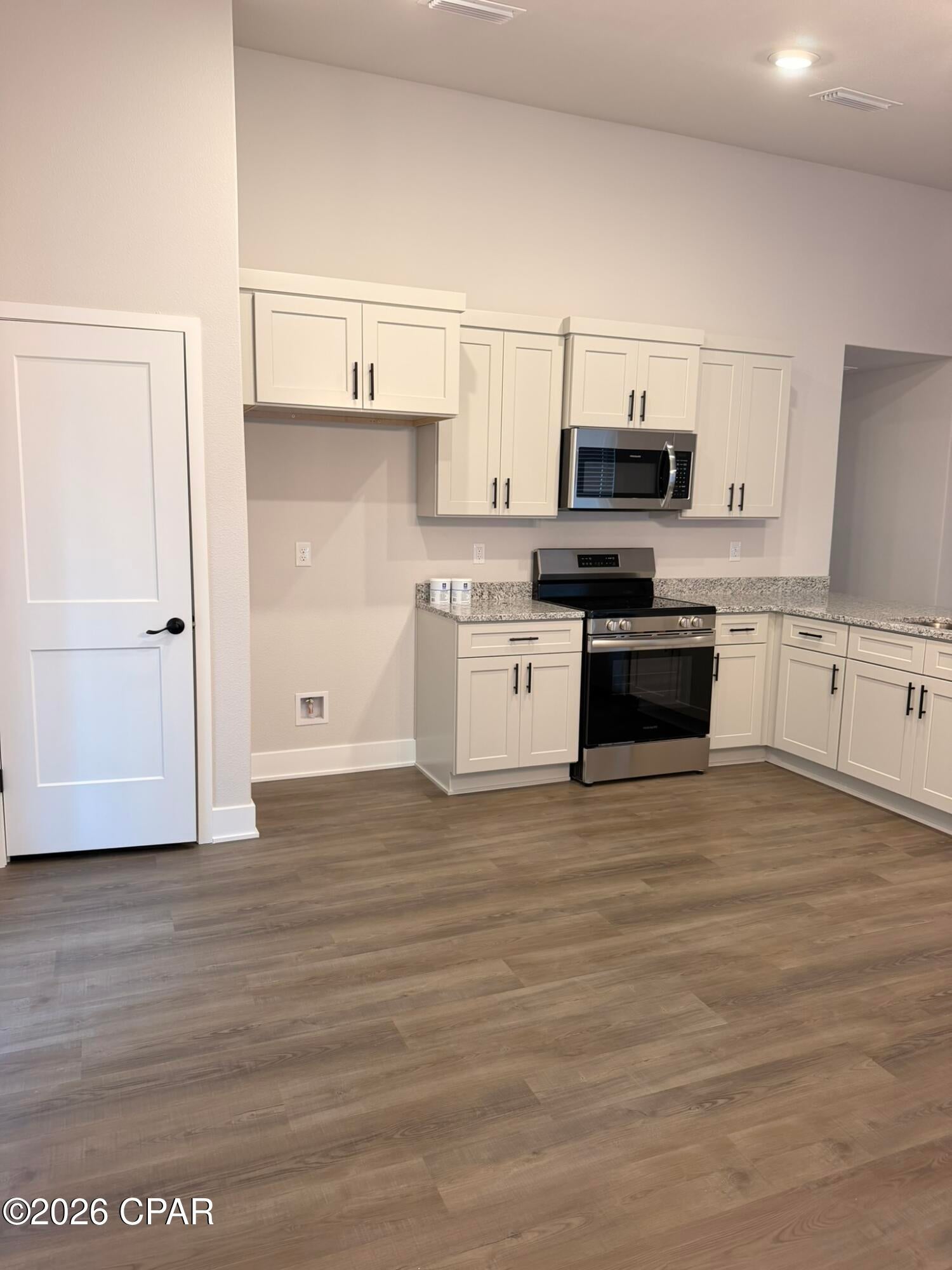 [No Recorded Subdiv] - Residential Lease
