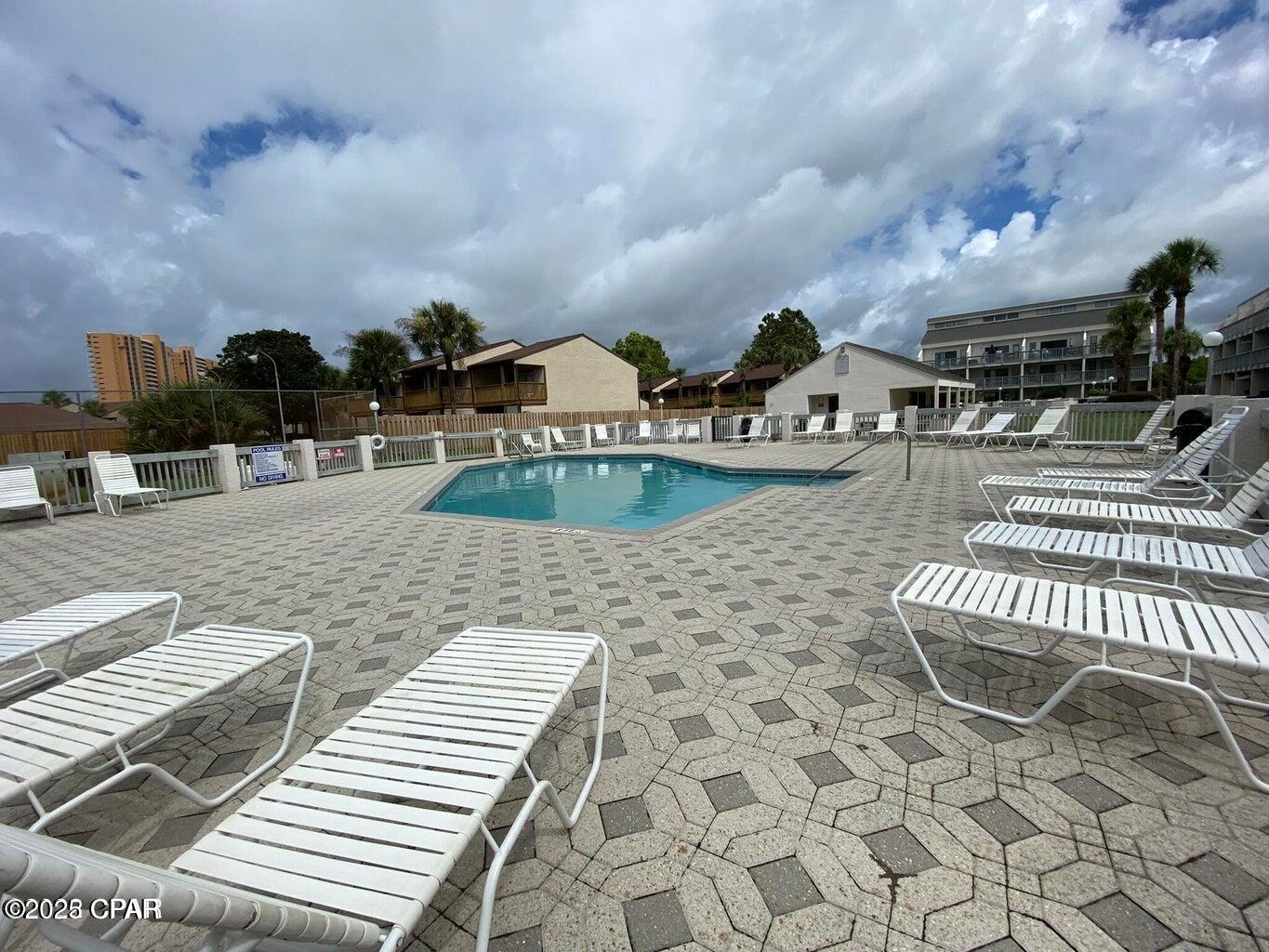 Endless Summer II - Residential Lease