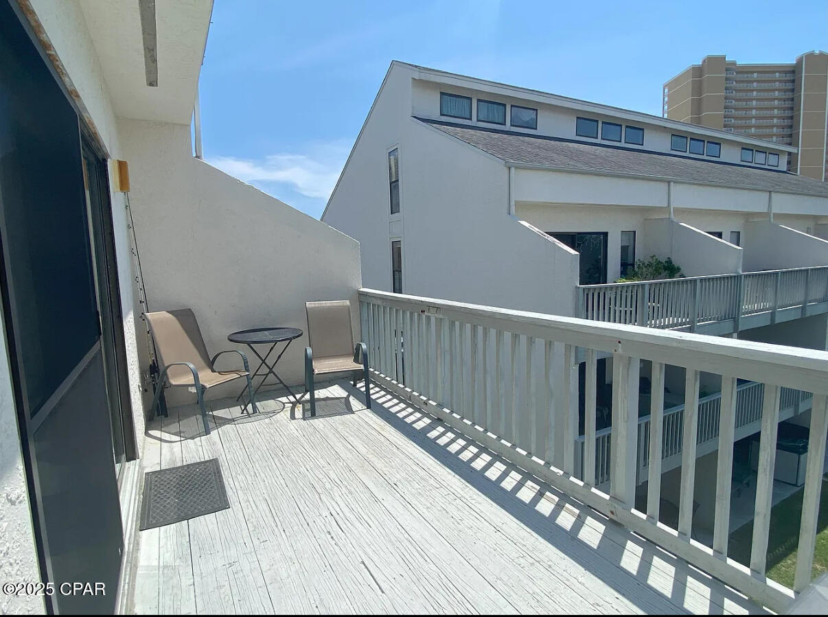 Endless Summer II - Residential Lease