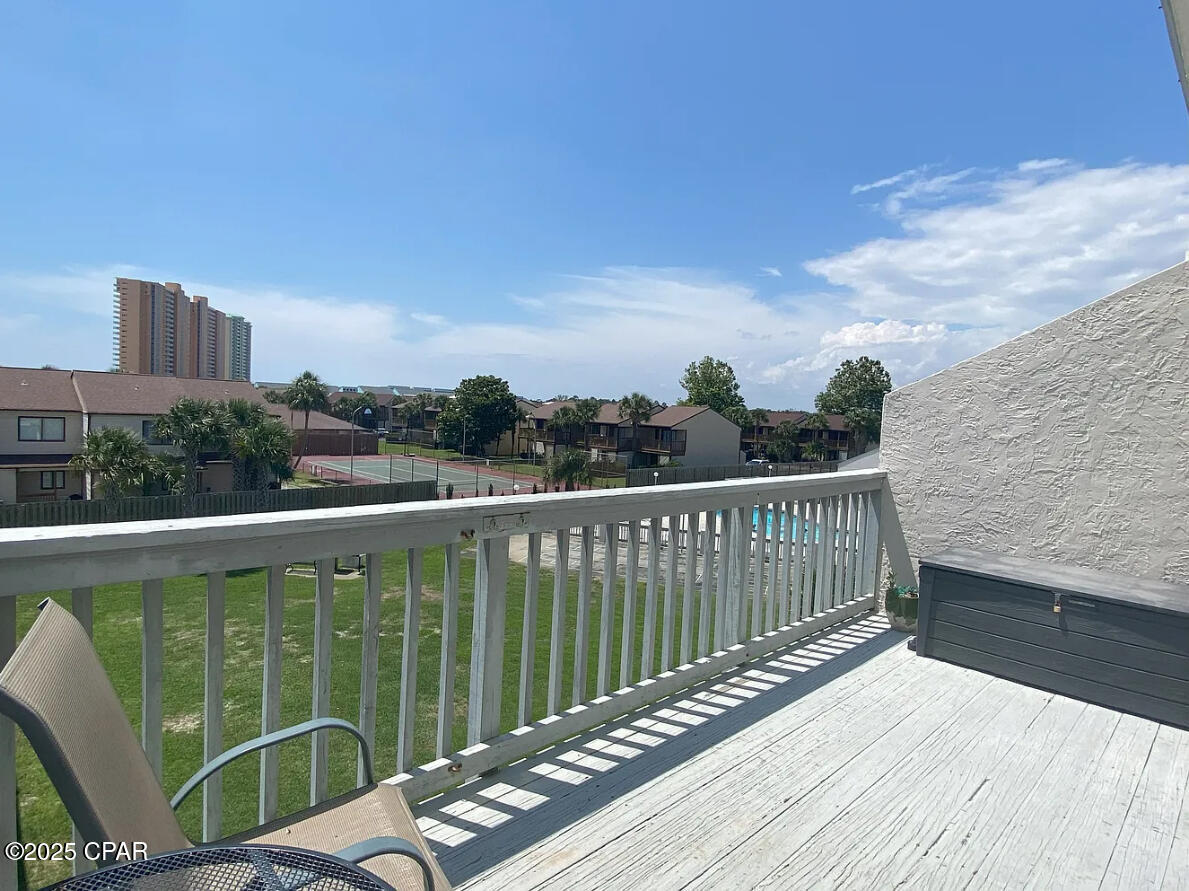 Endless Summer II - Residential Lease