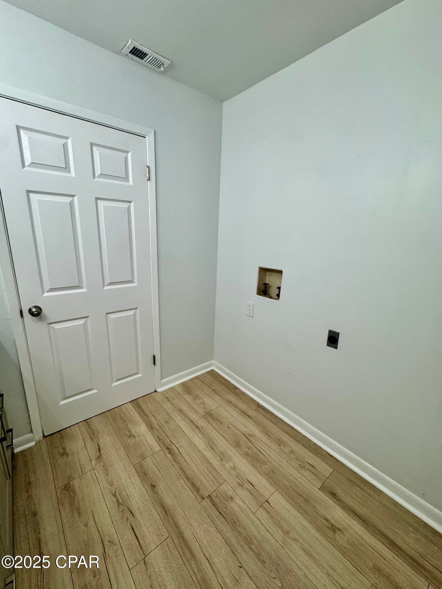 [No Recorded Subdiv] - Residential Lease