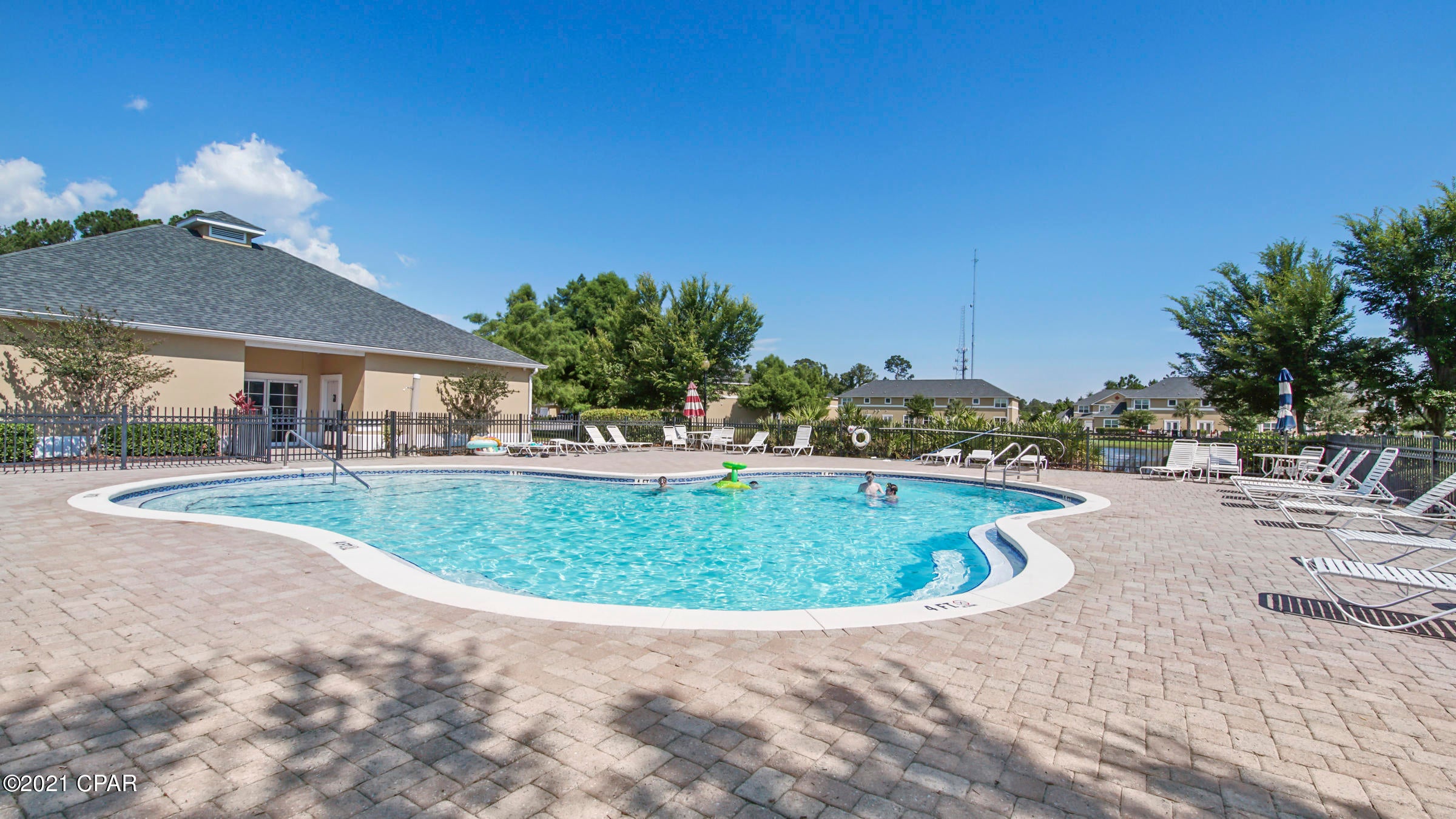 Annabella's Townhomes - Residential