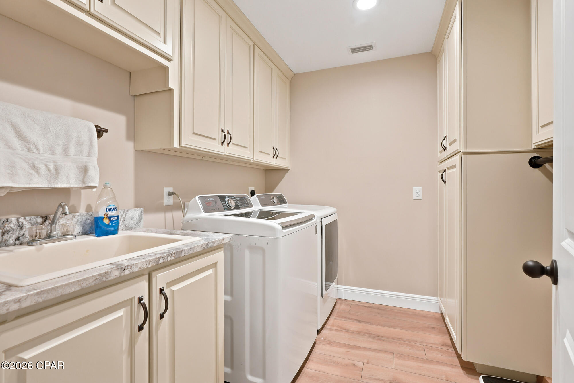 Huntington Ridge - Residential