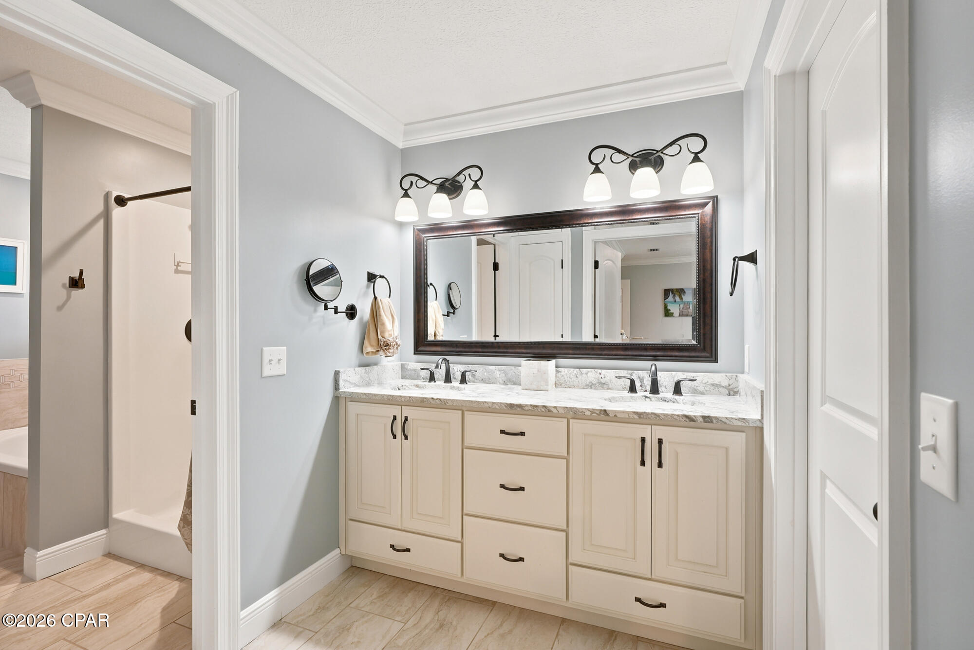Huntington Ridge - Residential