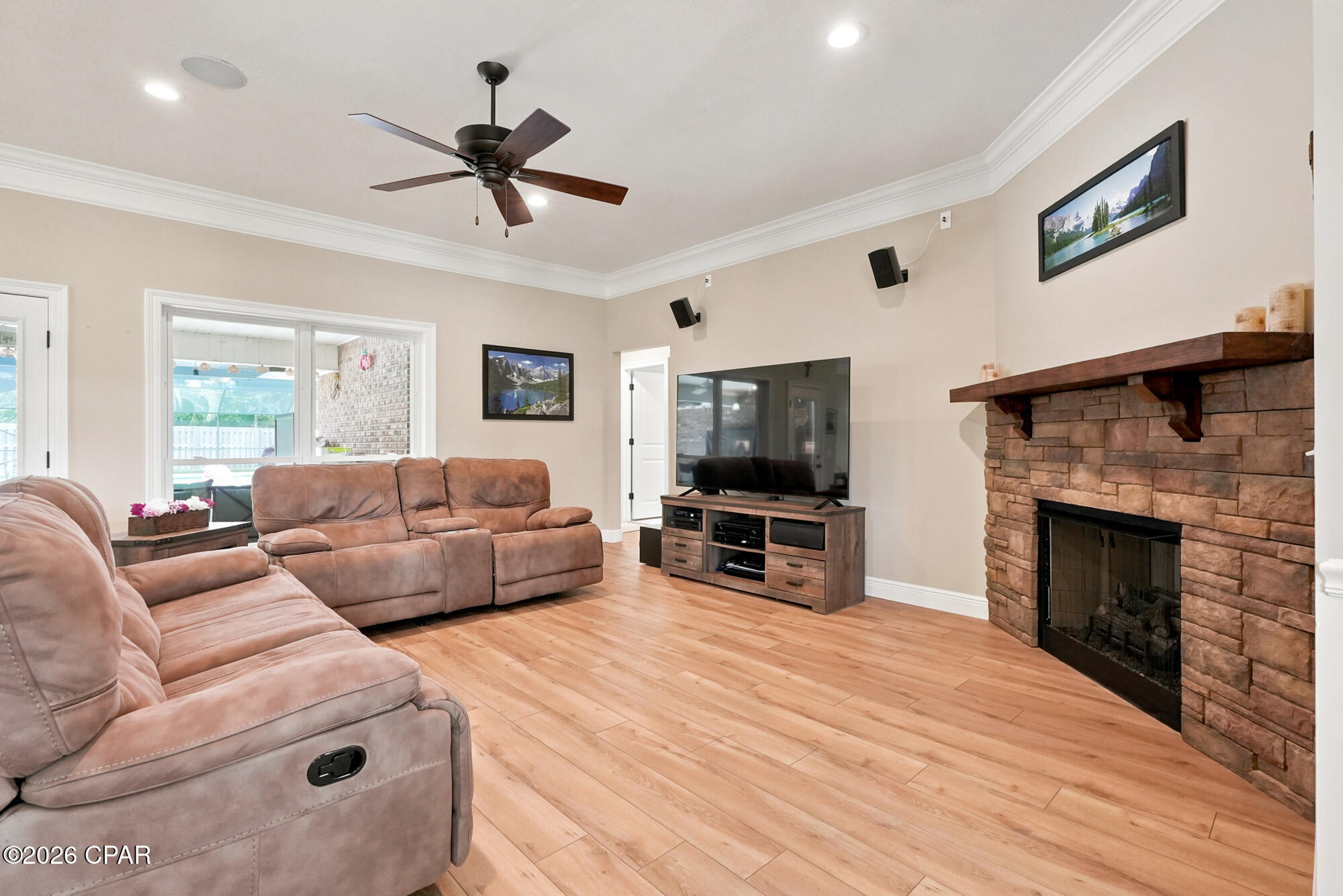 Huntington Ridge - Residential