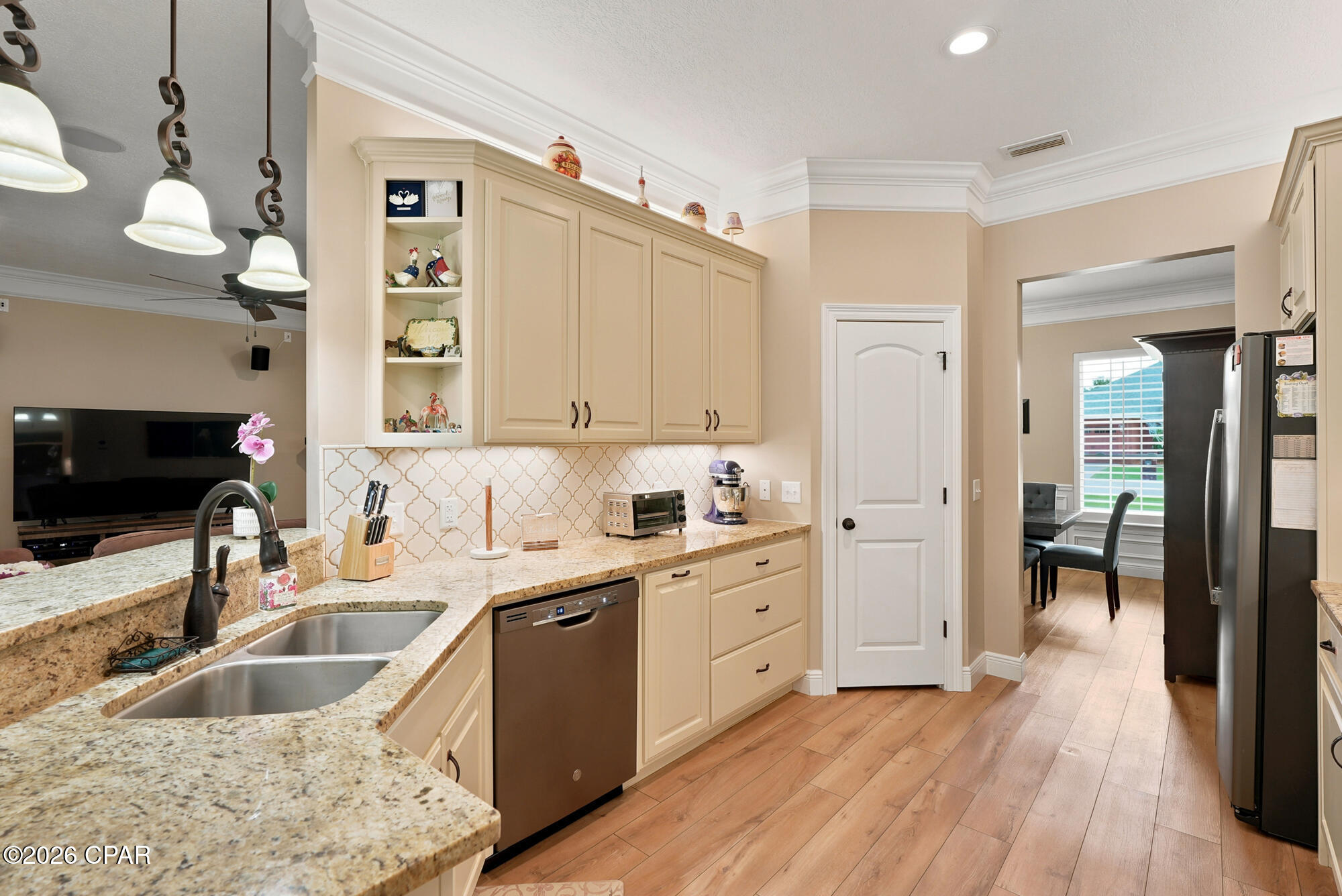 Huntington Ridge - Residential