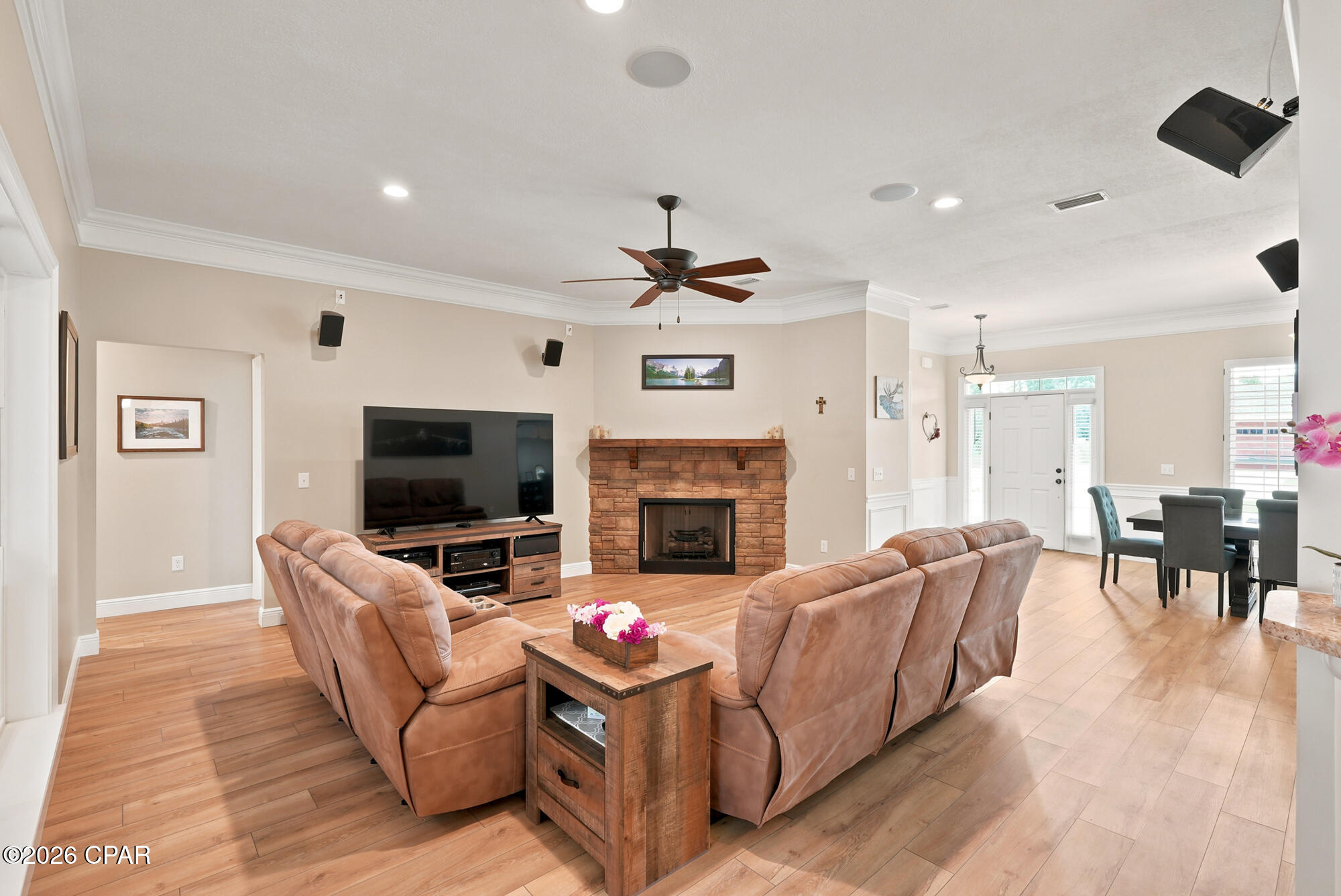 Huntington Ridge - Residential