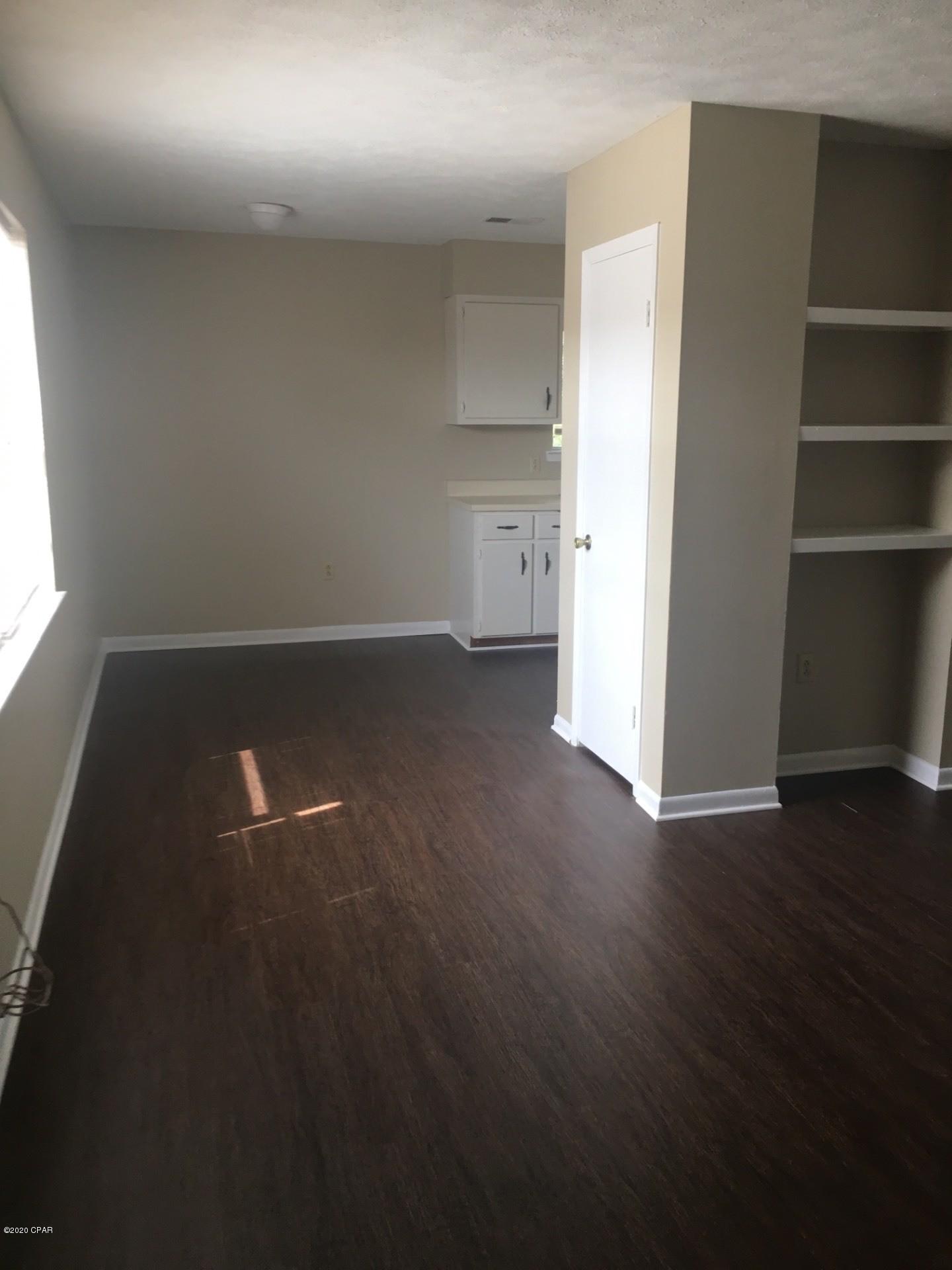 [No Recorded Subdiv] - Residential Lease