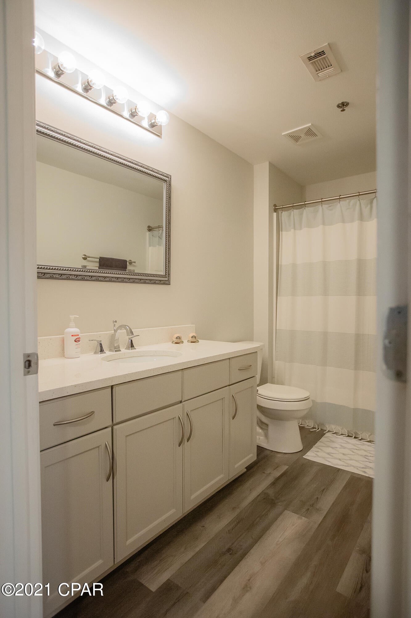 Laketown Wharf Phase II - Residential