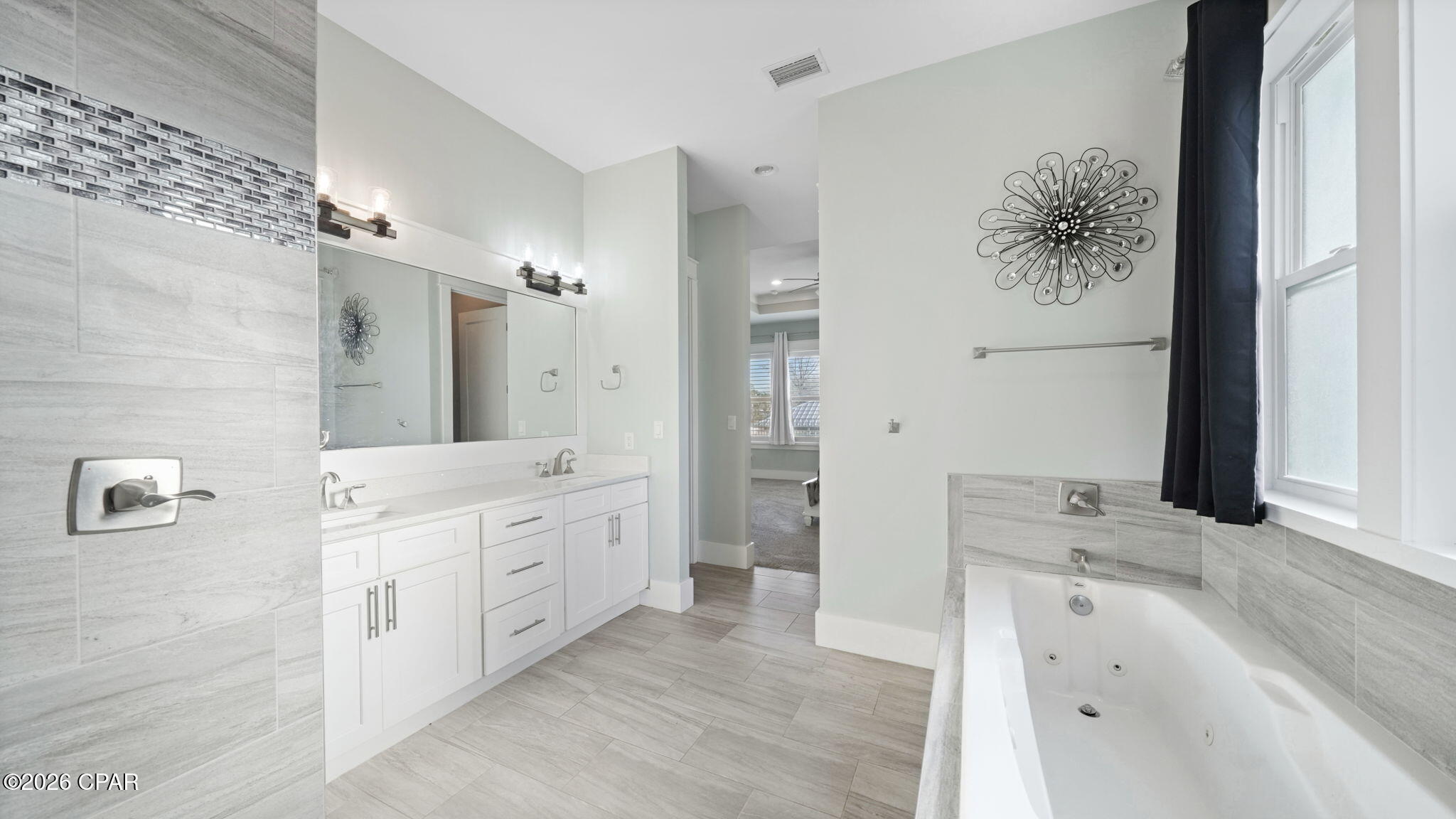 Dolphin Bay - Residential