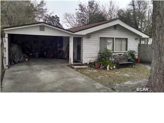 Amazing price on a 2 bedroom, 1 bath home located on a corner lot measuring 77x140. Take a look at similar homes and figure what great returns you can get on this investment. Or you can move in and enjoy this home. The A/C works great, just had repairs completed! Call today!