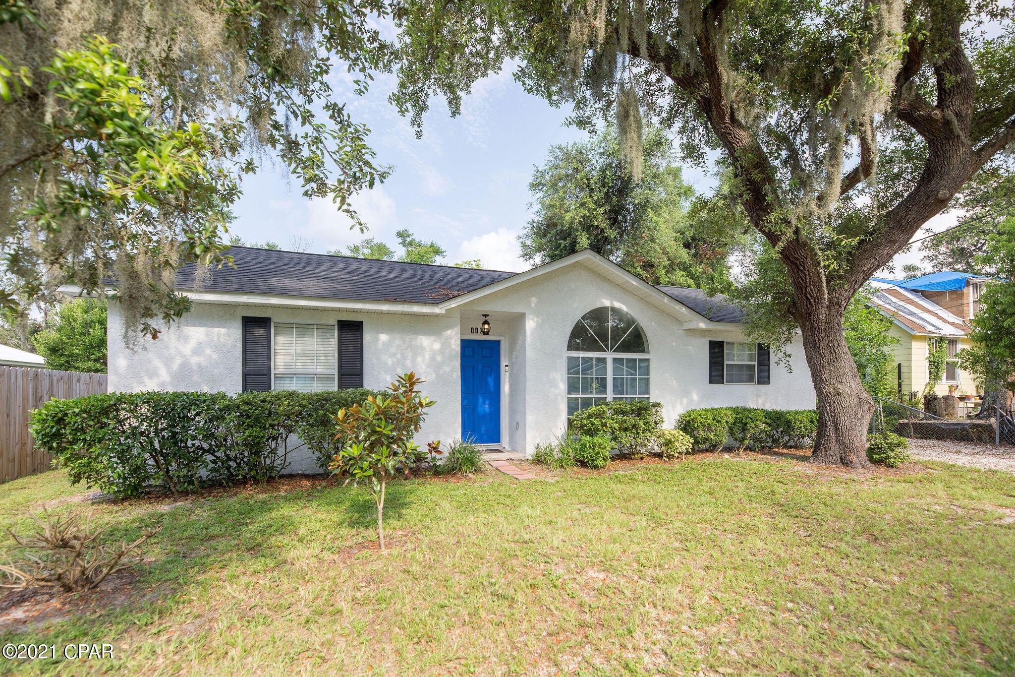CURRENTLY UNDER CONTRACT, SELLER ACCEPTING BACKUP OFFERS



Location, Location, Location!



Charming home with a large backyard in the heart of Historic St. Andrews. Walking distance to great restaurants, marina, boutiques, shops and a park. Enjoy farmers markets and annual parades.. This area offers so much!



Roof is 1 years old, AC 1.5 years old. 

Tile floors all new in 2013, bathrooms remodeled in 2015. The kitchen features white shaker cabinets and granite countertops and subway backsplash. Refrigerator and dishwasher were also replaced a year ago.



If measurements are important please verify.