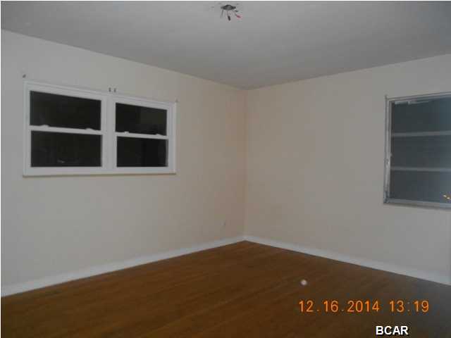 Lake Drive Heights - Residential