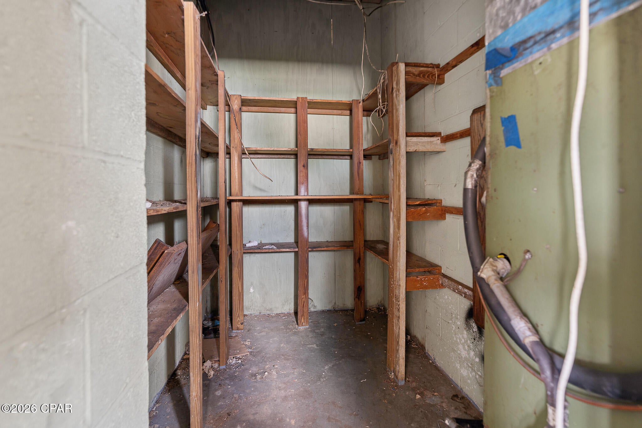 Lake Drive Heights - Commercial Sale