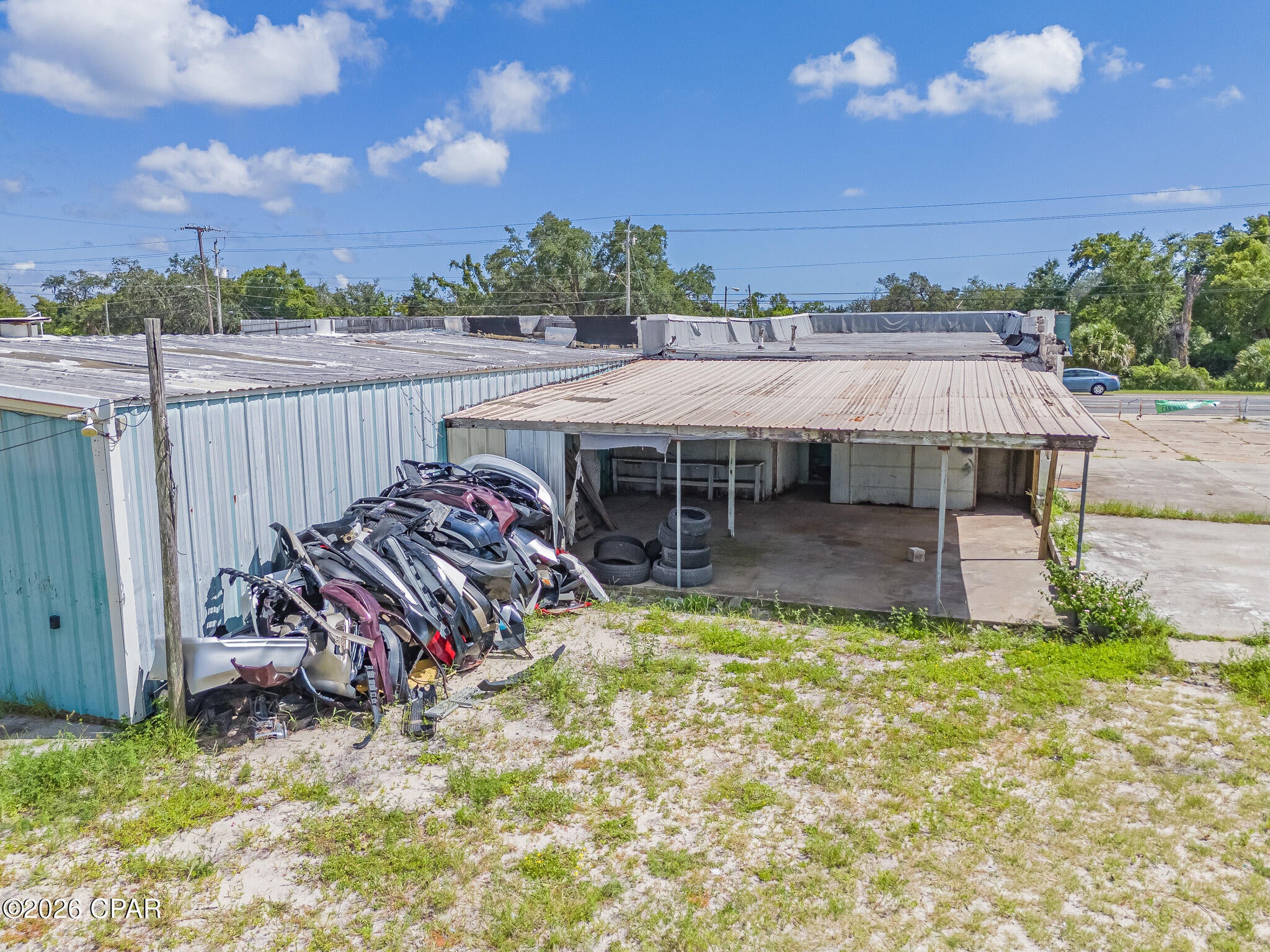 Lake Drive Heights - Commercial Sale