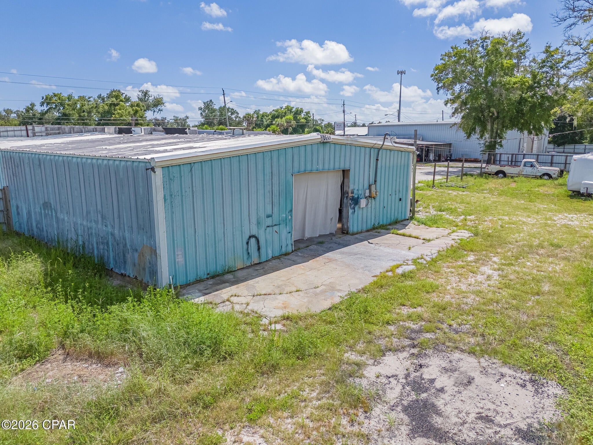 Lake Drive Heights - Commercial Sale