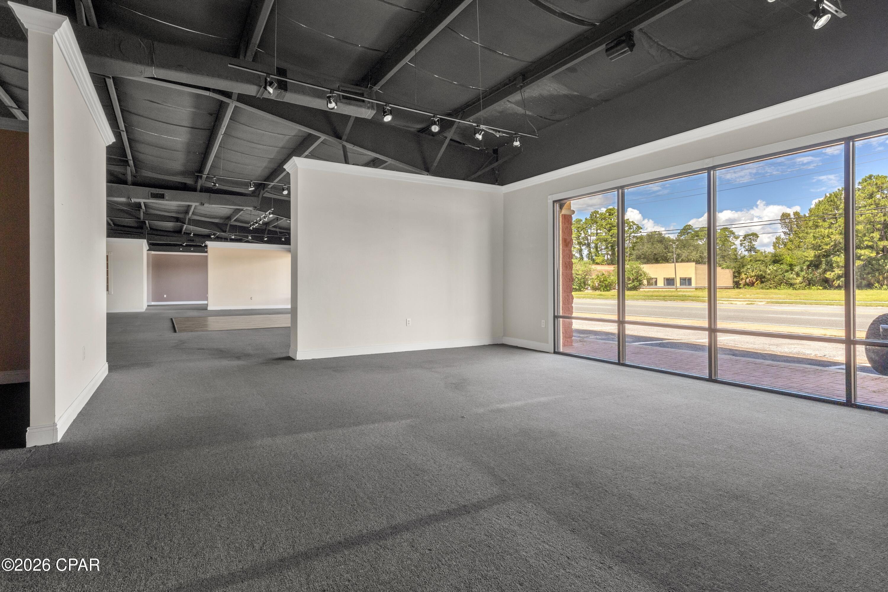 No Named Subdivision - Commercial Lease