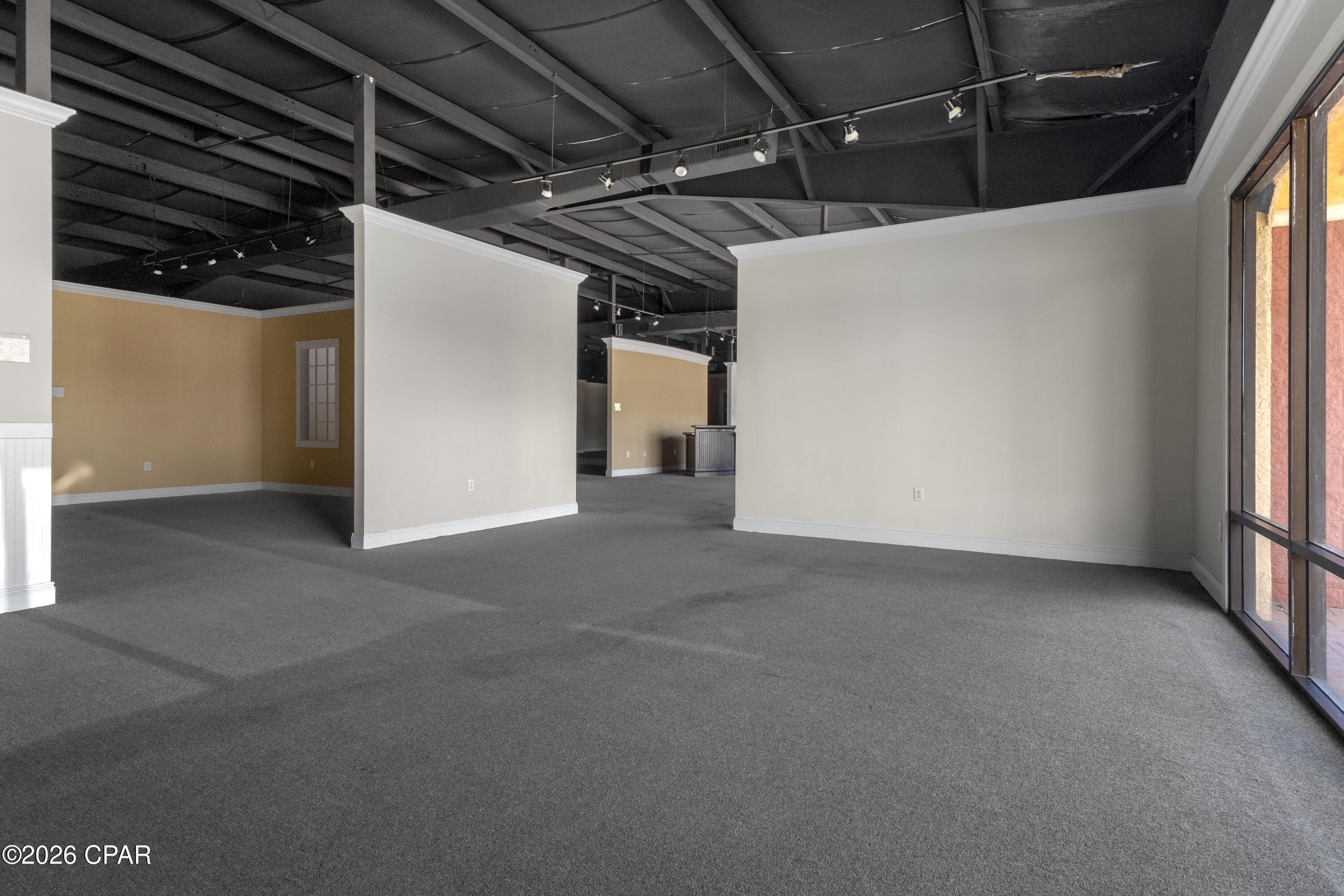 No Named Subdivision - Commercial Lease