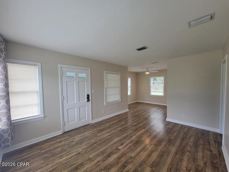 Cove Terrace 3rd Add - Residential Lease