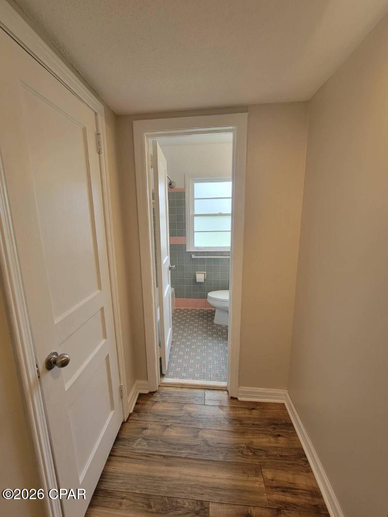 Cove Terrace 3rd Add - Residential Lease