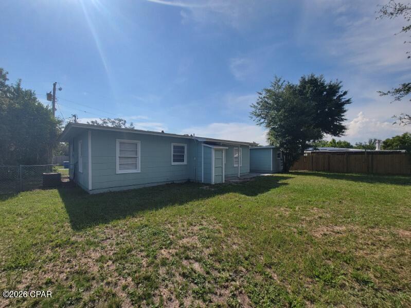 Cove Terrace 3rd Add - Residential Lease