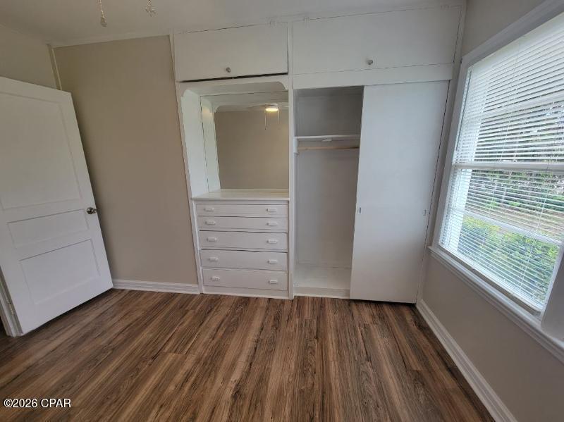 Cove Terrace 3rd Add - Residential Lease