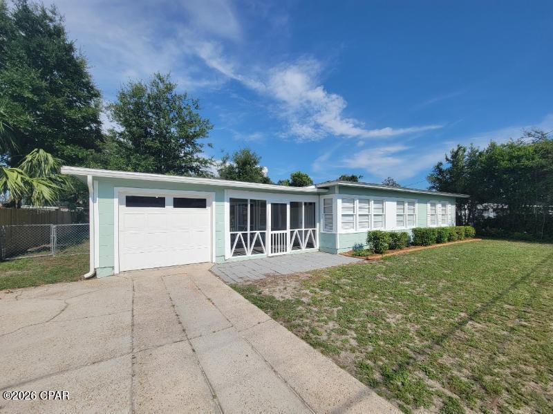 Cove Terrace 3rd Add - Residential Lease