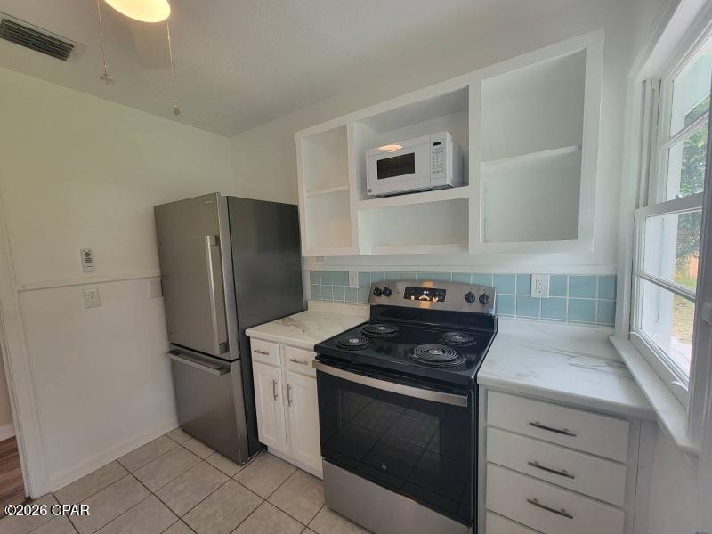 Cove Terrace 3rd Add - Residential Lease