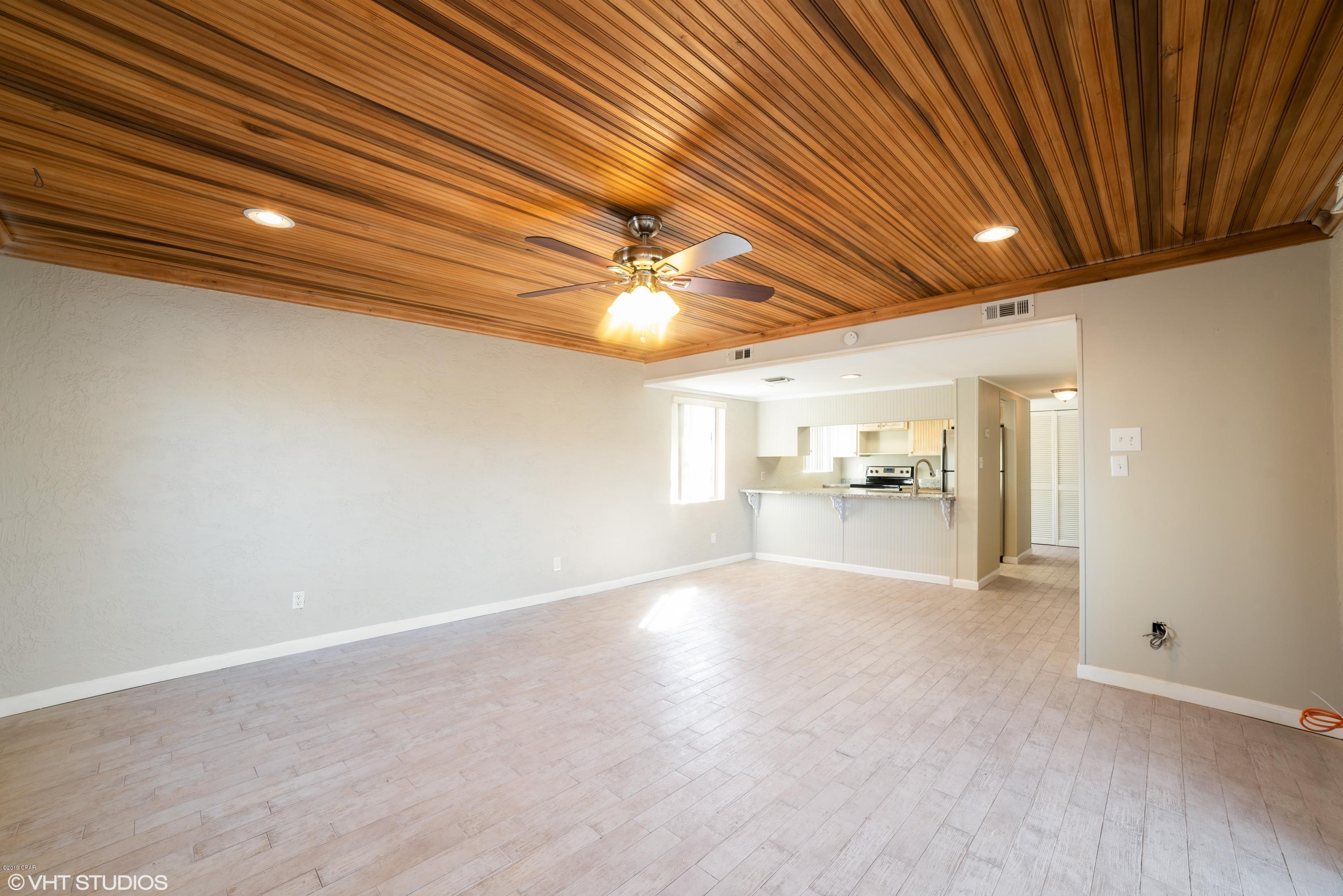 Palisades Condo Ph 1 - Residential