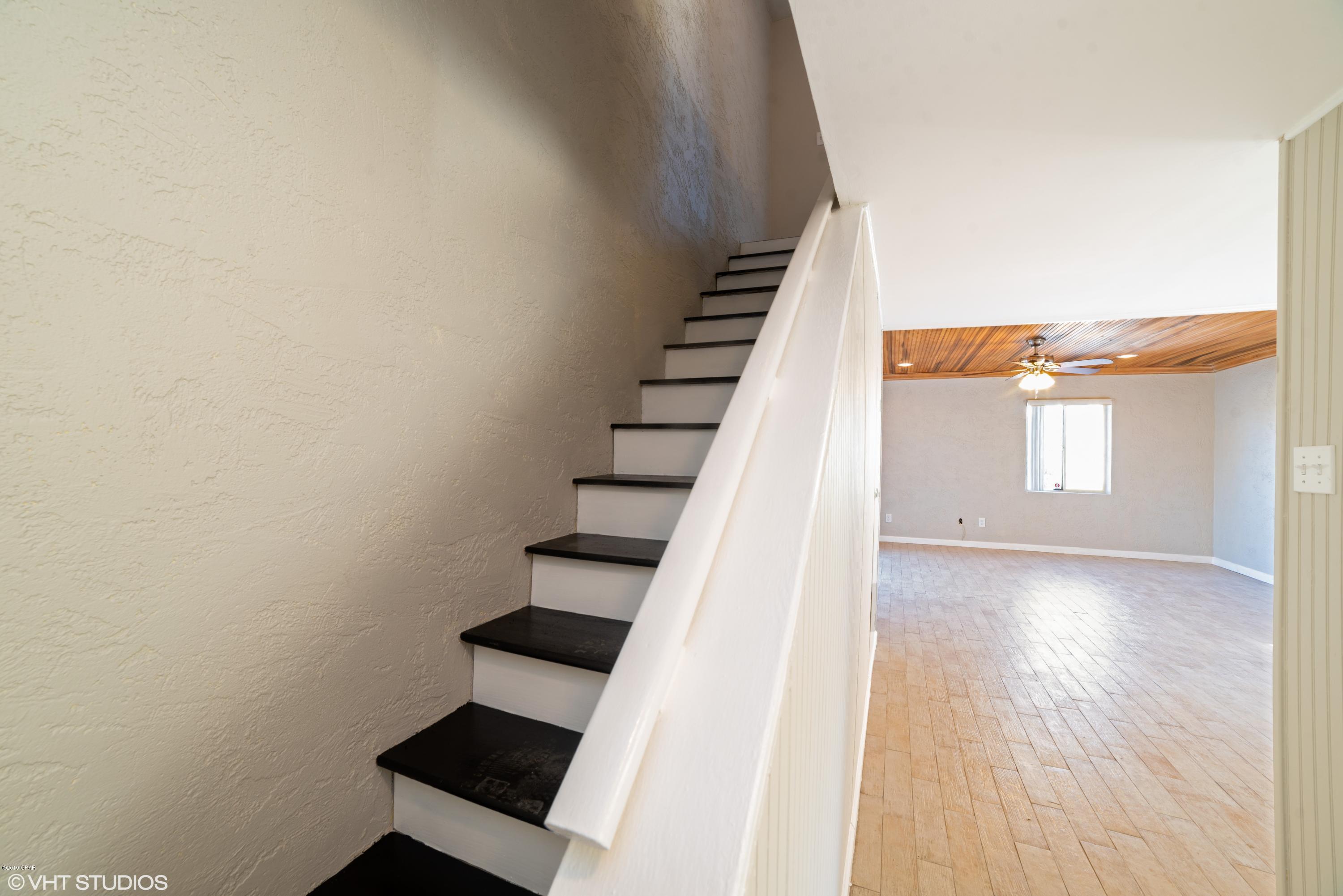 Palisades Condo Ph 1 - Residential