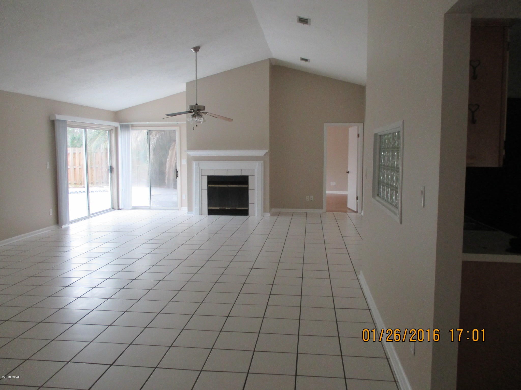 Sandy Creek & Country Club Phase II - Residential Lease