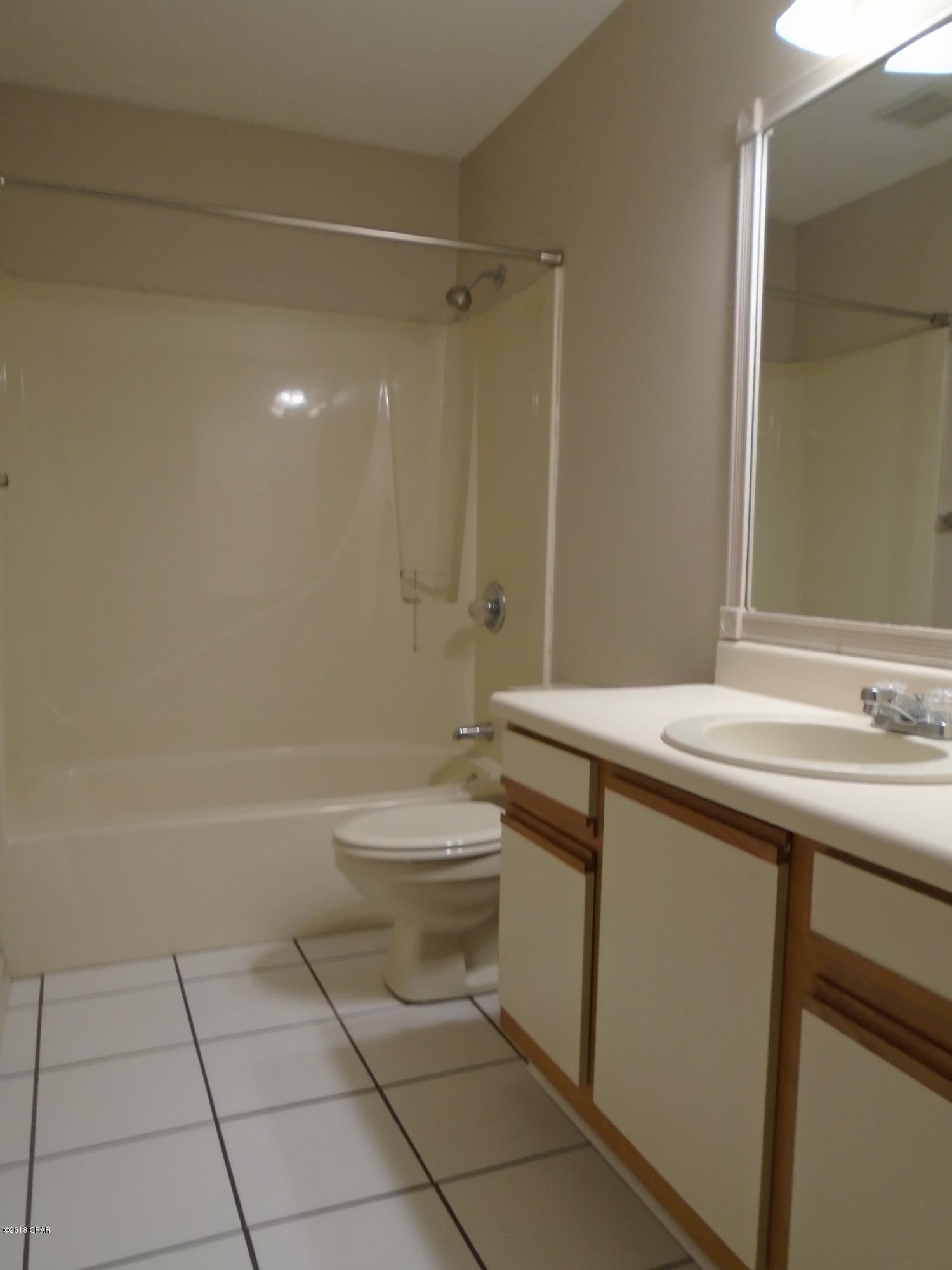 Sandy Creek & Country Club Phase II - Residential Lease