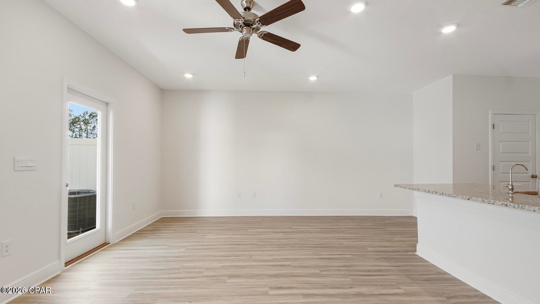 [No Recorded Subdiv] - Residential Lease
