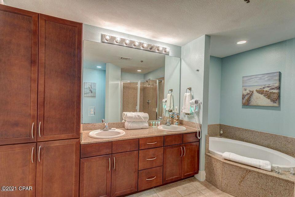 Laketown Wharf - Residential