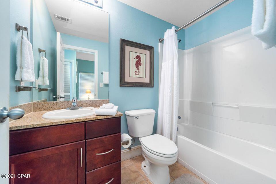 Laketown Wharf - Residential
