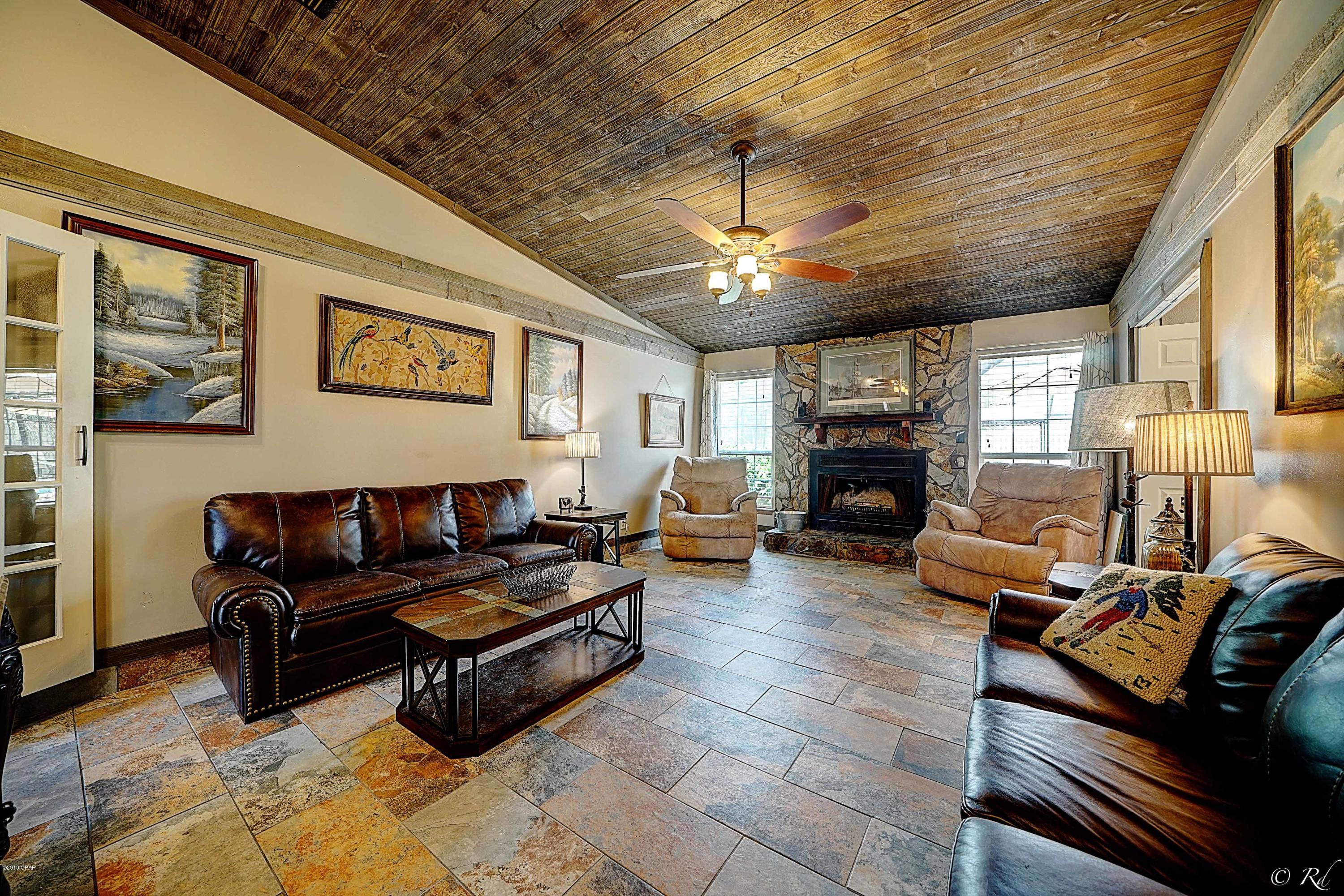 Derby Woods - Residential